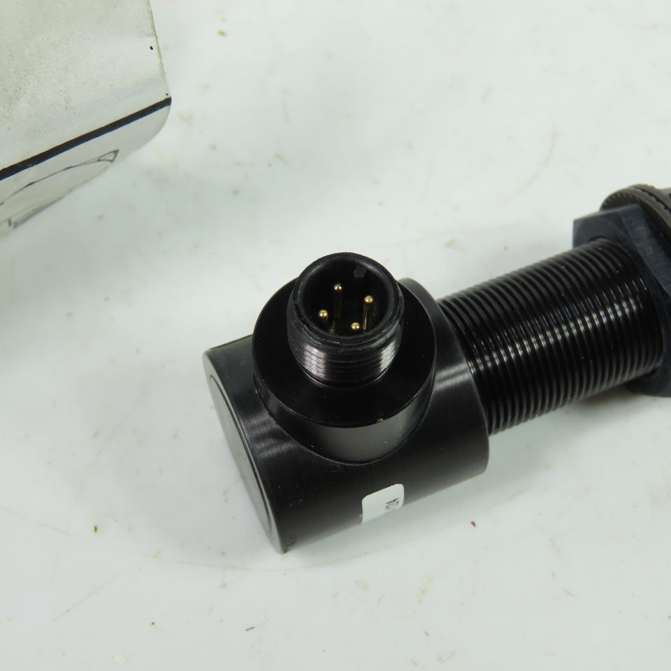 Namco EE510-73452 10-30VDC 200mA Tubular Inductive Proximity Sensor