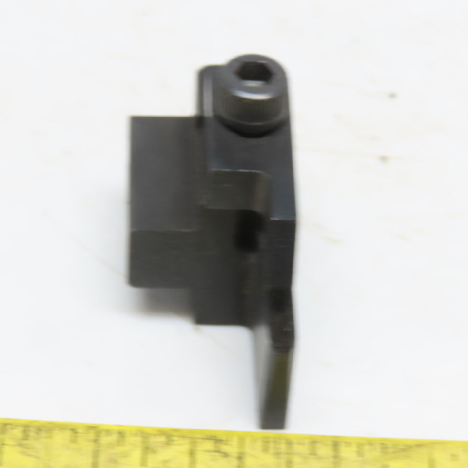 Kennametal SB4187R Right Hand Tool Holder W/CM140 Clamp