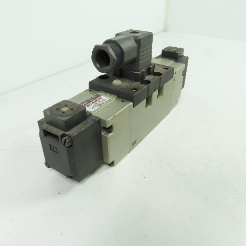 SMC VP7-8-FG-D Pneumatic Solenoid Valve 24VDC