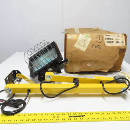 Fostoria DKL-40VA-QH-A DKL-QH Docklight QH 40" Reach Light 120VAC 10A