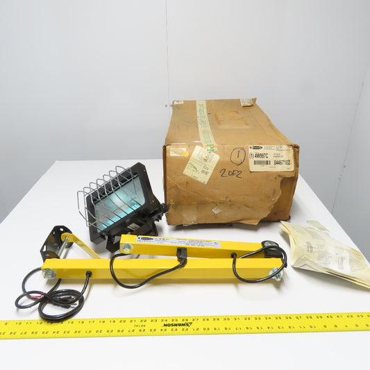 Fostoria DKL-40VA-QH-A DKL-QH Docklight QH 40" Reach Light 120VAC 10A