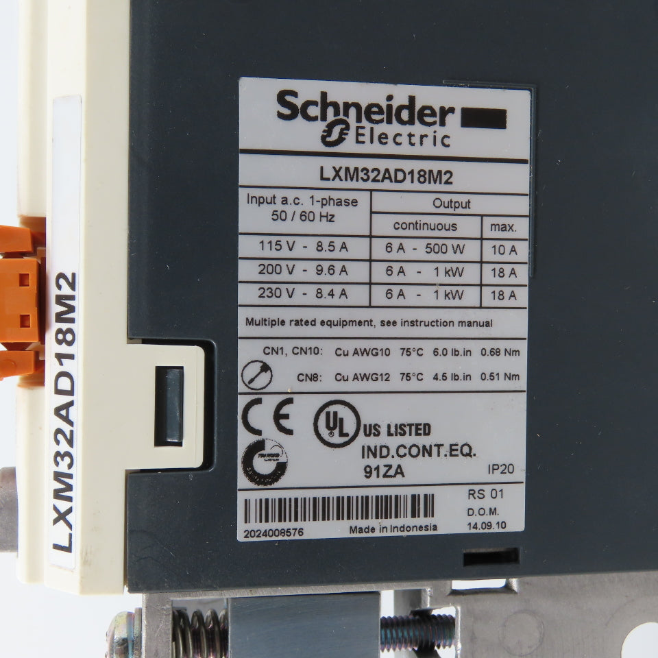 Schneider LXM32AD18M2 Motion Servo Drive 115/200-230V 1PH Input