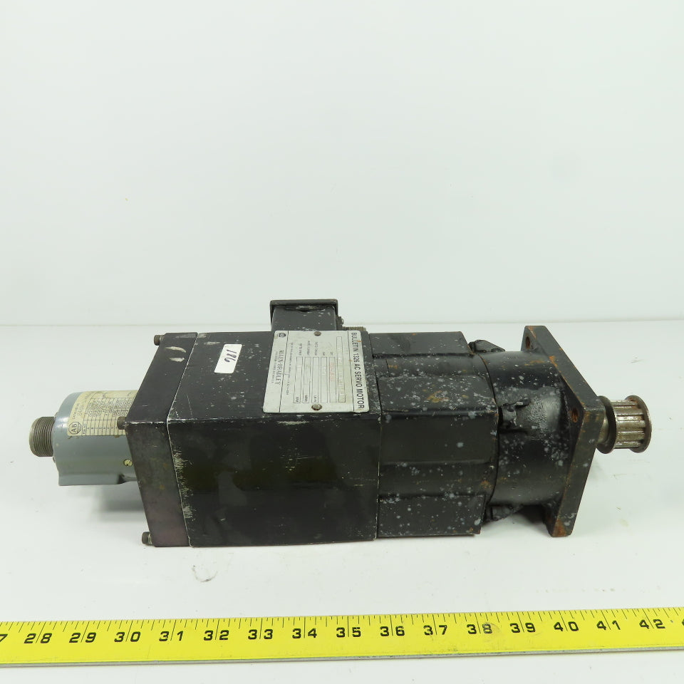 Allen Bradley 1326-APA1G Bulletin 1326 AC Servo Motor 3000RPM