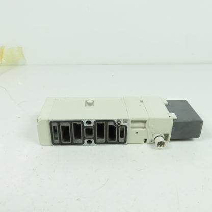 SMC VSR8-4-FG-S-3VZ Pneumatic Solenoid Valve 1.0 Mpa