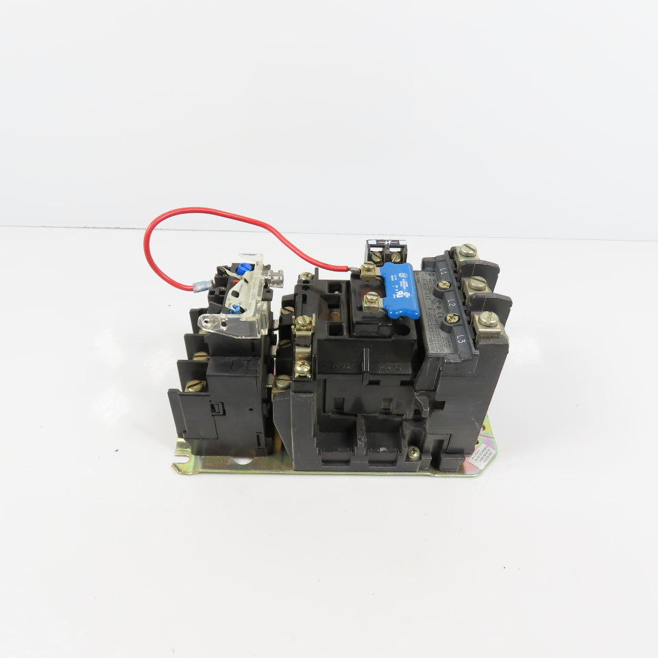 Allen Bradley 509-AOD-A1E Size 0 Motor Starter 120V Coil 5HP 592-A1EA 1.6-5.0A