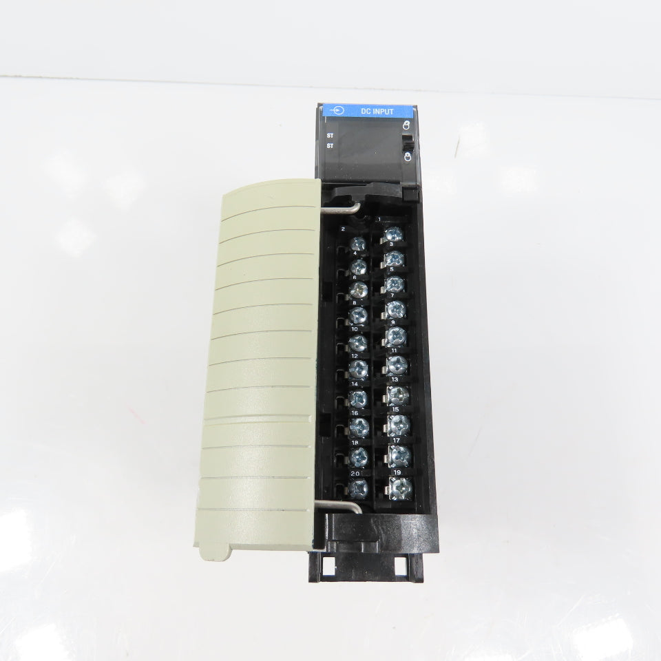 Allen Bradley 1756-IB16 Ser A 16 Point DC Input 10-31.2VDC F/W Rev 3.3