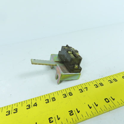 Cutler Hammer 10316H89A Precision Snap Action Limit Switch W/ Mount