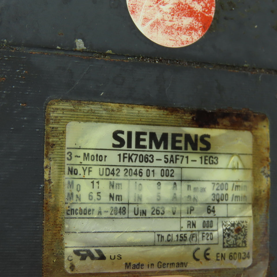 Siemens 1FK7063-5AF71-1EG3 3-Ph Servo Motor 263V 3000/7200 RPM W/ Encoder