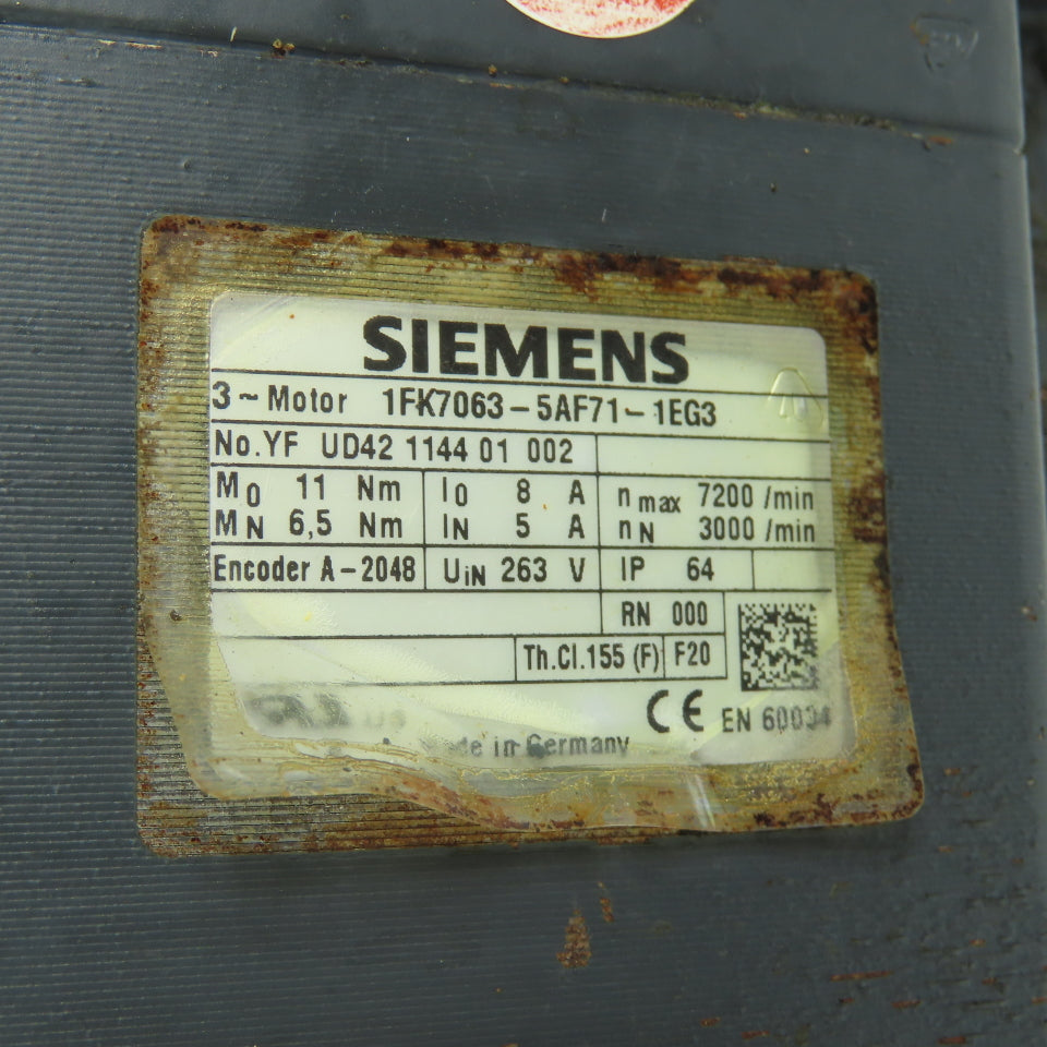 Siemens 1FK7063-5AF71-1EG3 3-Ph Servo Motor 263V 3000/7200 RPM W/ Encoder