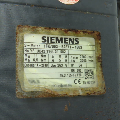 Siemens 1FK7063-5AF71-1EG3 3-Ph Servo Motor 263V 3000/7200 RPM W/ Encoder