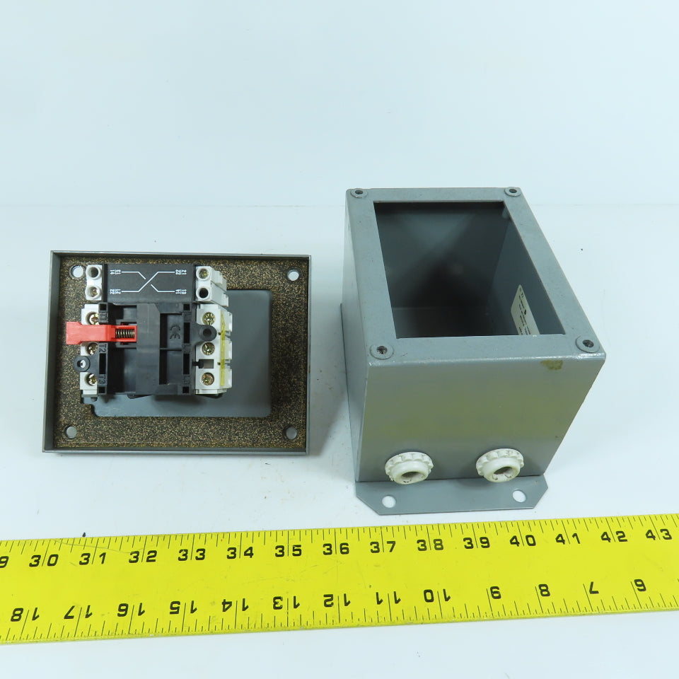 Schneider Square D 9421V2A30 40A 600VAC Motor Control Disconnect Switch