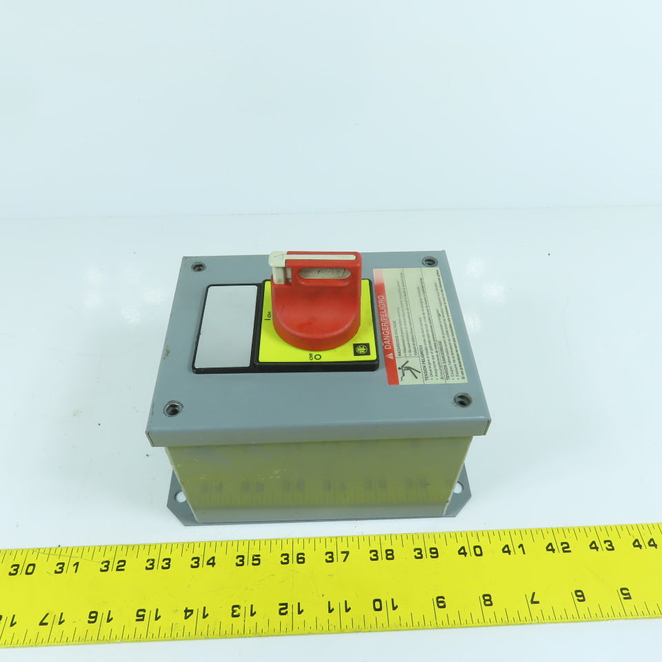 Schneider Square D 9421V2A30 40A 600VAC Motor Control Disconnect Switch