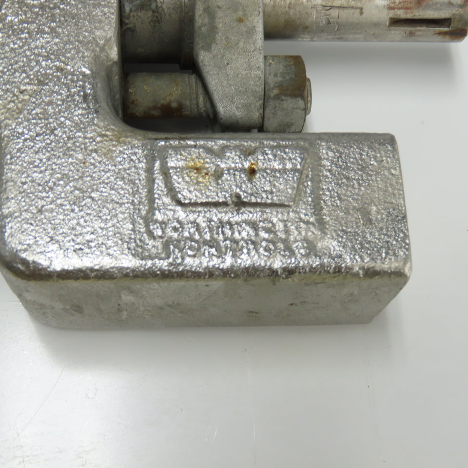 Waco 556 45S Cast Butterfly Valve 8-3/4" ID 15341 3830