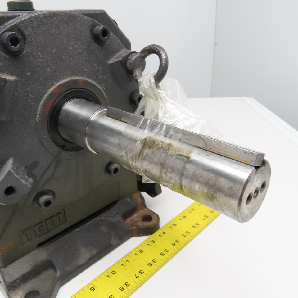 Tsubaki CSM370A30HLAB-40 30:1 Ratio Right Angle Gear Reducer Extended Shaft 8"