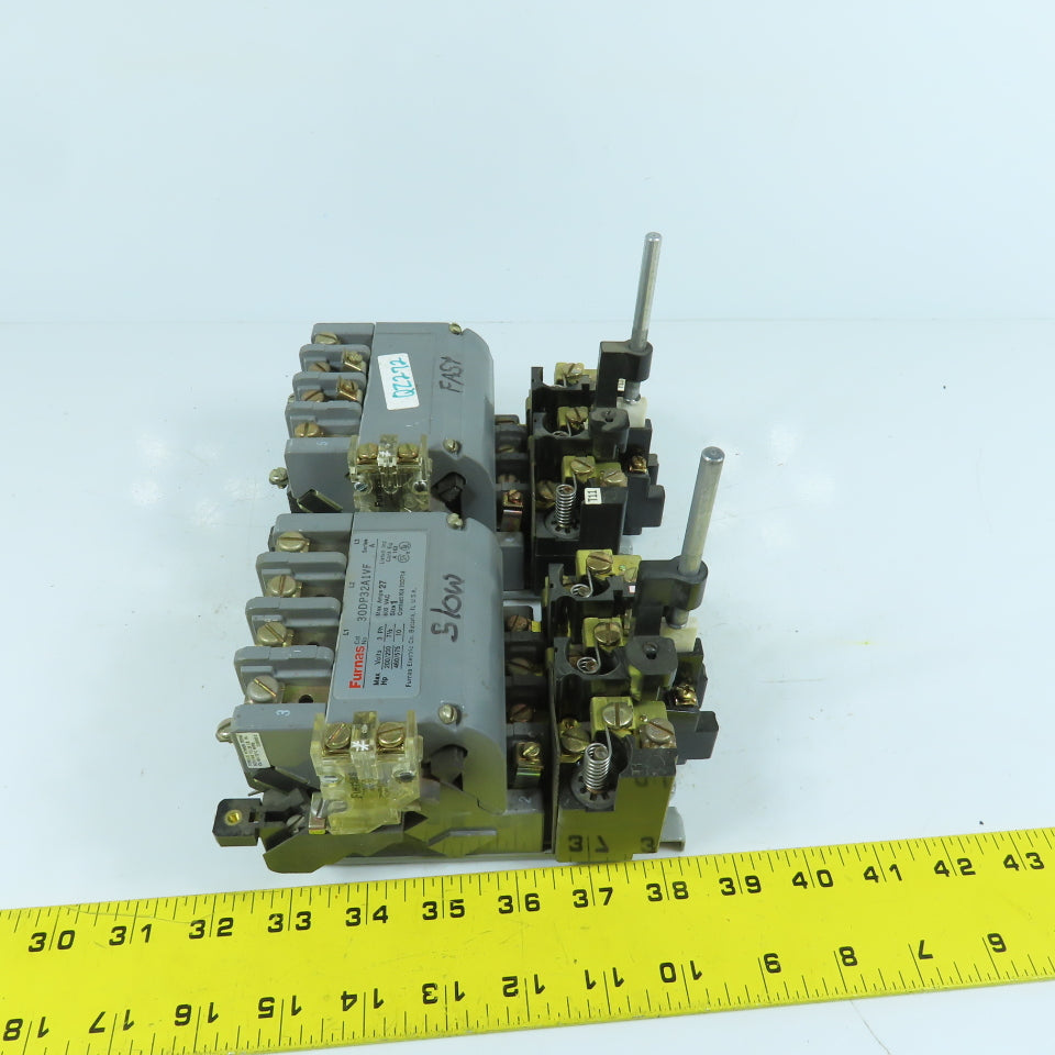 Furnas 30DP32A1VF Size 1 Reversing Motor Starter 27A 10HP 120V Coil W/ 48DC31AA3
