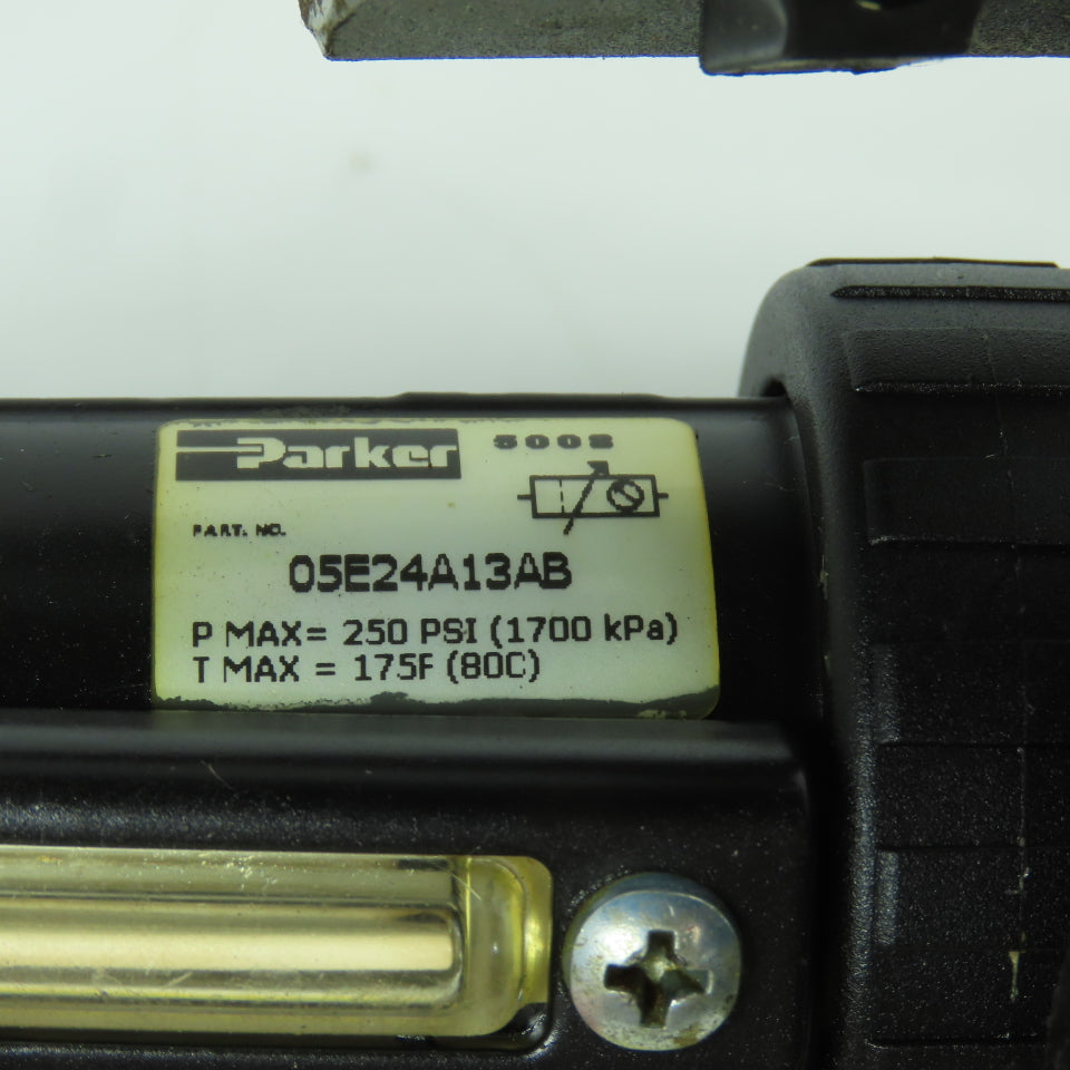 Parker 05E24A13AB 1/2" NPT Compressed Air Filter Regulator Lubricator Need Gauge