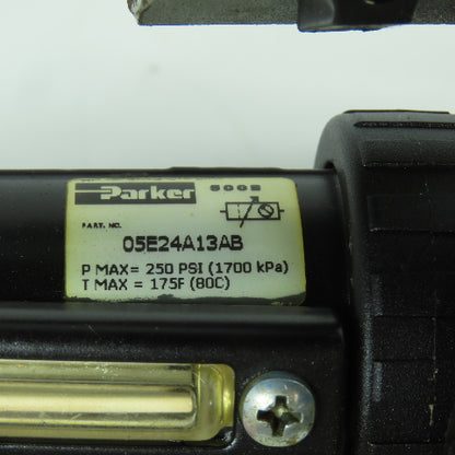 Parker 05E24A13AB 1/2" NPT Compressed Air Filter Regulator Lubricator Need Gauge