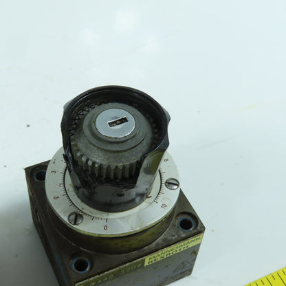 Rexroth 2 FRM 5-32/15 Q 2 Way Flow Control Valve (1 Damaged) Lot Of 2