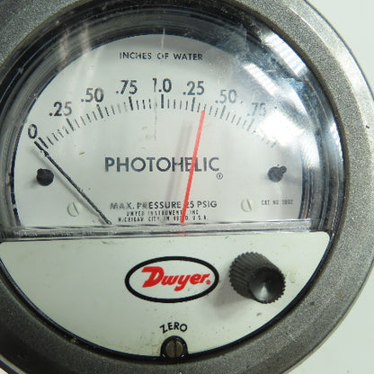 Dwyer Photohelic Gage 120VAC 0-2" Of Water 25PSI
