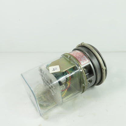 Dwyer Photohelic Gage 120VAC 0-2" Of Water 25PSI