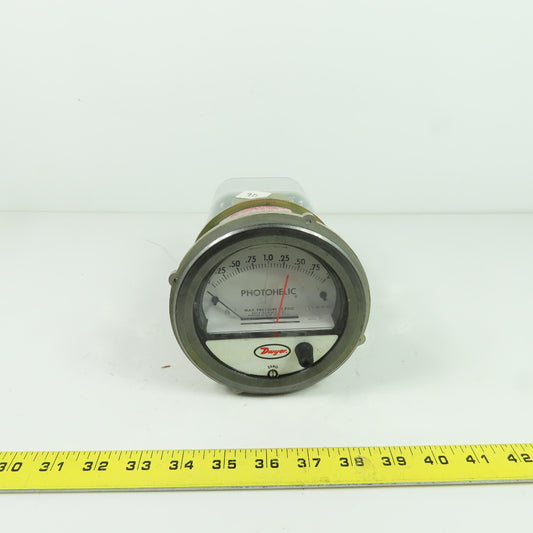 Dwyer Photohelic Gage 120VAC 0-2" Of Water 25PSI
