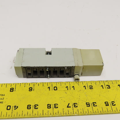 Numatics 122BA4Z2MN00061 5/2 Position Pneumatic Direction Control Valve 24VDC