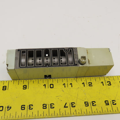 Numatics 122BA4Z2MN00061 5/2 Position Pneumatic Direction Control Valve 24VDC