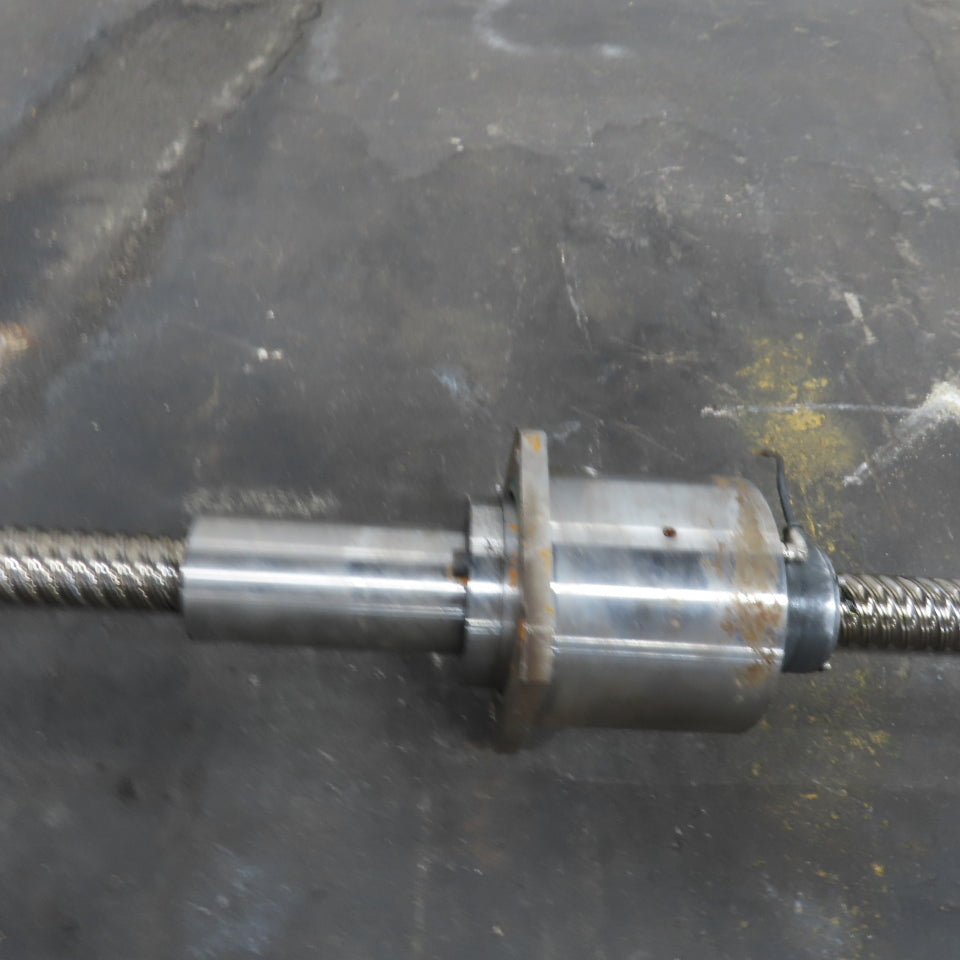 38mm OD 4 Start 38mm Lead Ball Screw And Nut 10mm Pitch 119" OAL