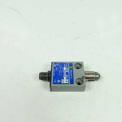 Square D MS02S0054 Ser B Limit Switch Roller Plunger Class 9007 250VAC