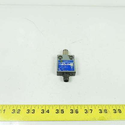 Square D MS02S0054 Ser B Limit Switch Roller Plunger Class 9007 250VAC