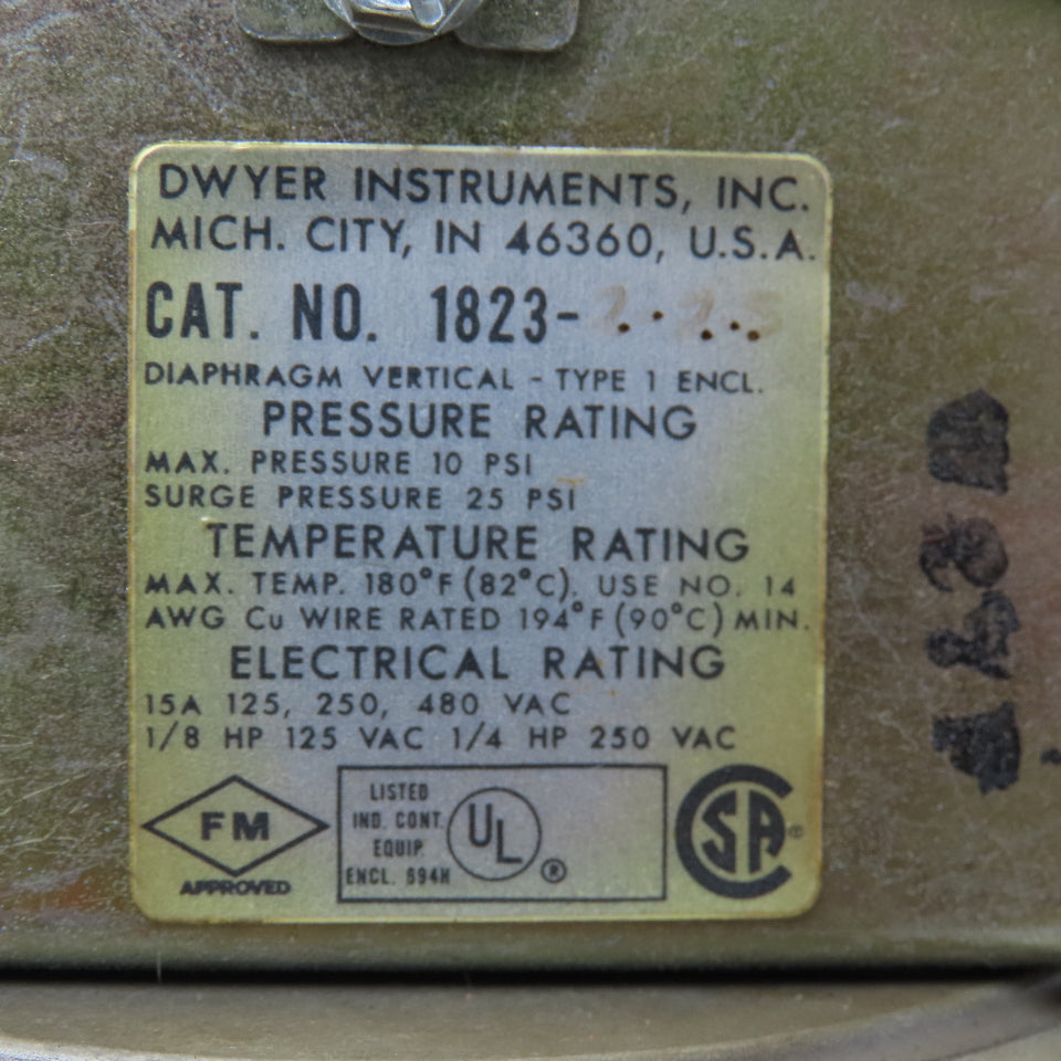Dwyer Cat 1823-2-2-5 Pressure Switch 10 PSI 125-480V