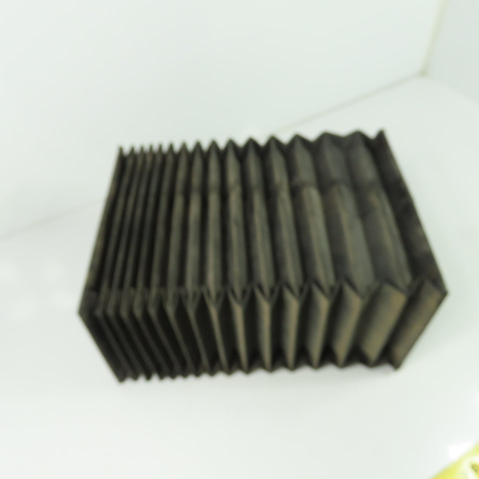 Hennig 5263 7-1/2" W x 5" H Accordion Style Bellows Way Cover Extends 16"