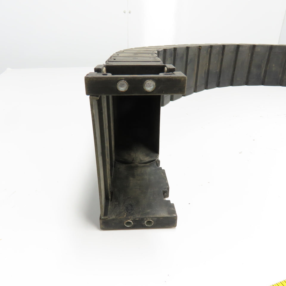 Igus 168.100.300 3-3/4"x 1-7/8" Cable Carrier Energy Drag Chain 55" OAL