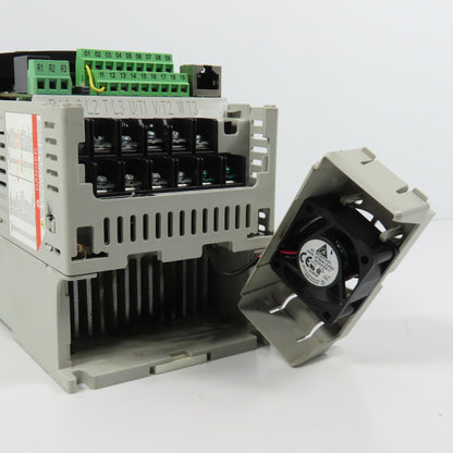 Allen Bradley 22B-D2P3N104 Ser A 0.75kW/1HP AC Drive 380-480V 3PH (Parts/Repair)