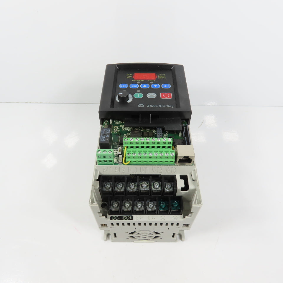 Allen Bradley 22B-D2P3N104 Ser A 0.75kW/1HP AC Drive 380-480V 3PH (Parts/Repair)
