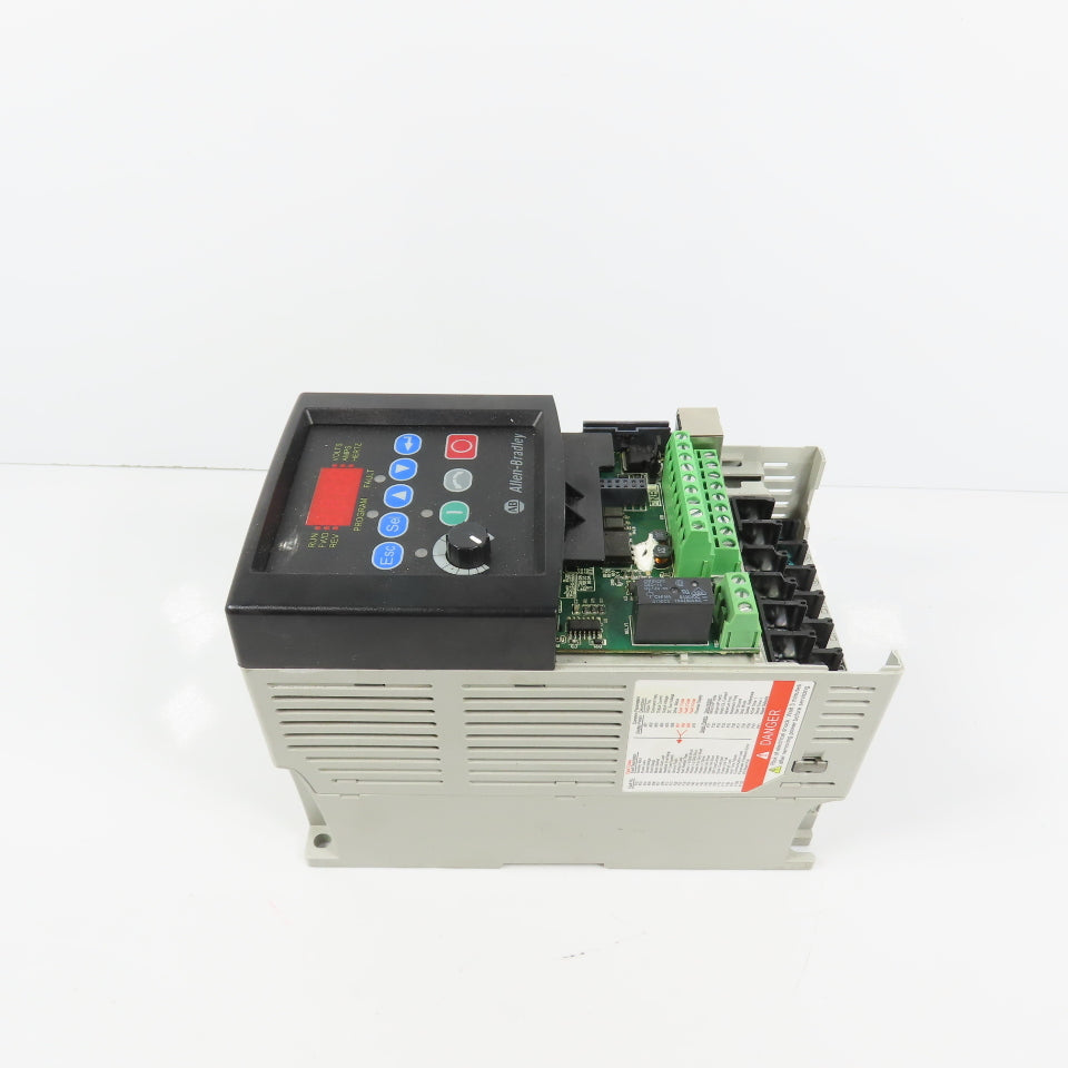 Allen Bradley 22B-D6P0N104 Ser A 2.2kW/3HP AC Drive 380-480V 3PH (Parts/Repair)