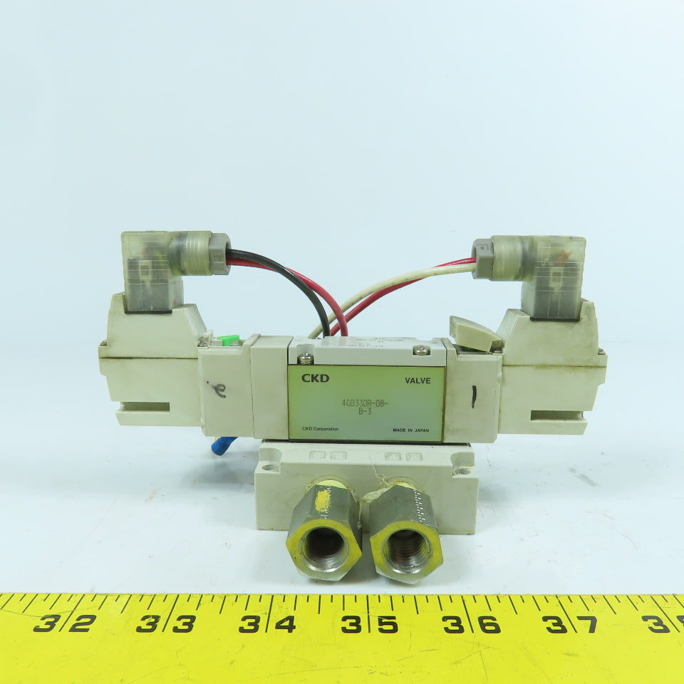 CKD 4GB330R-08-B-3 Pneumatic Directional Control Valve 0.2-0.7MPa 24VDC