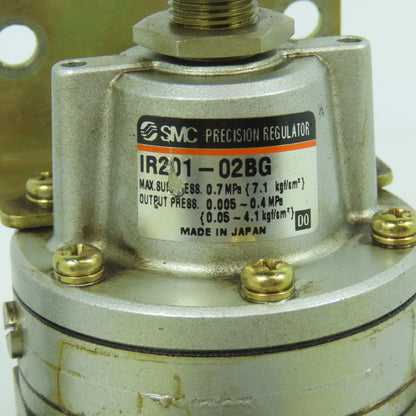 SMC IR201-02BG Precision Pneumatic Pressure Regulator 0.7MPa Max .005-0.4MPa Out