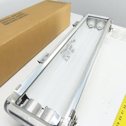 AZZ MAR28002U Hazardous Location Fluorescent Light Fixture 35W 120-277V 50/60Hz