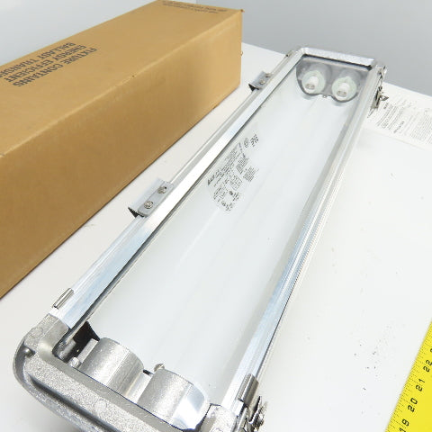 AZZ MAR28002U Hazardous Location Fluorescent Light Fixture 35W 120-277V 50/60Hz