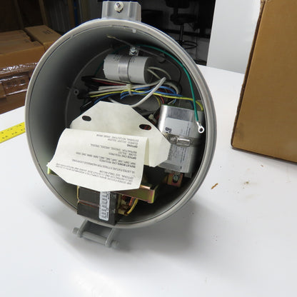 AZZ Rig-A-Lite SAF15S04RGG Hazardous Location Lighting Fixture HPS 120-277V