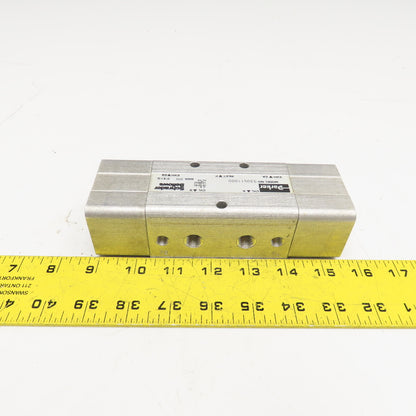 Parker 5350511000 5/2 Position Air Piloted Control Valve 200PSI 1/4" NPT