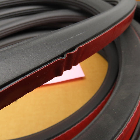 Clean Seal JR2828B-ST-100 7/8" x 1" Tall EPDM Self Adhesive Automotive D Seal