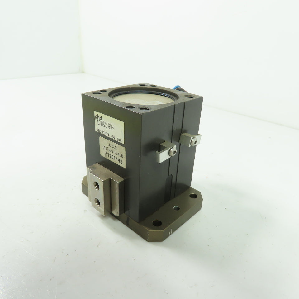 PHD ML300822-REV-A Miniature Pneumatic Gripper 06236874-04