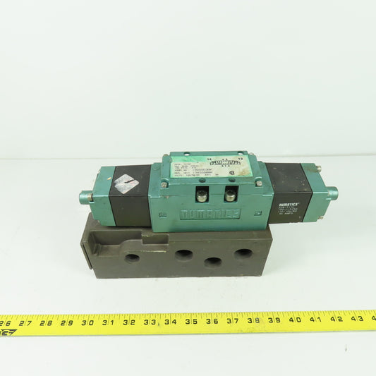 Numatics I34SS600K Pneumatic Solenoid Valve W/ Manifold 150PSI 120V .30A