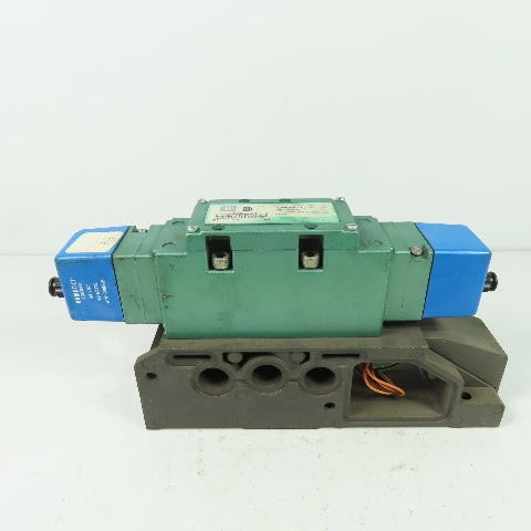 Numatics I24BB415M Pneumatic Solenoid Valve W/ Manifold 150PSI 24VDC I23BB400M