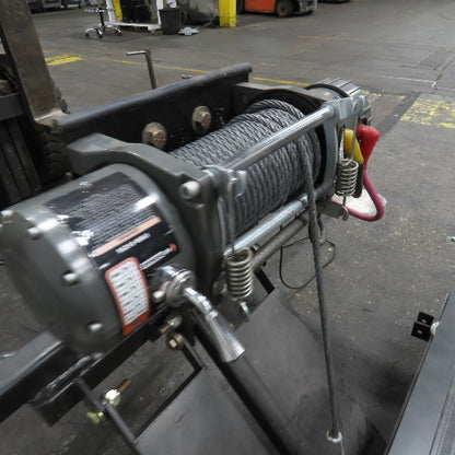 1200LB Capacity Winch Hitch Mount Wheelchair/Cart Ramp Lift 12V Remote Control