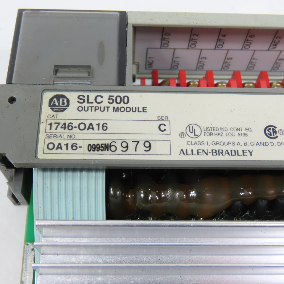 Allen Bradley 1746-OA16 Ser C SLC 500 Output Module (Clean) W/ Heatsink