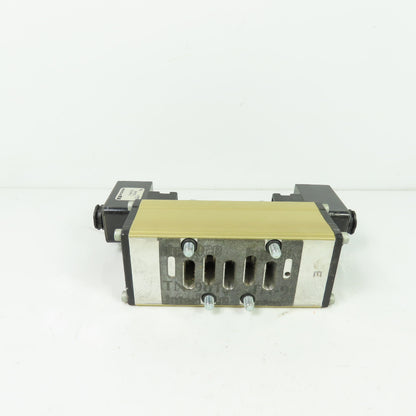 Ross W6077B3431 5/3 Pneumatic Solenoid Valve 10 Bar 120V 3-Pin Coil