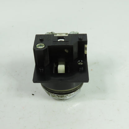 General Electric CR104P Momentary Contact Push Button Switch Green
